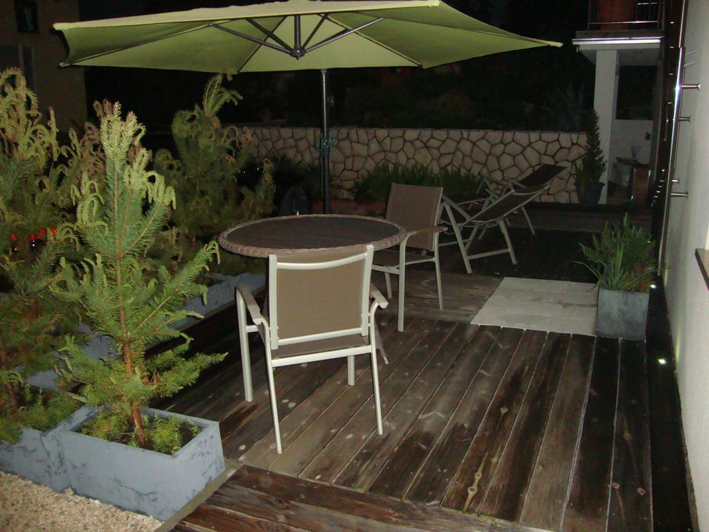 Apartments Ilona Novi Vinodolski Kültér fotó