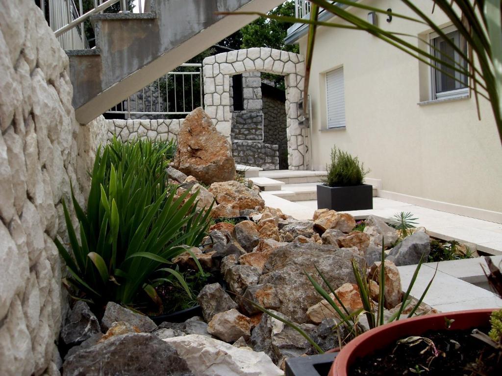 Apartments Ilona Novi Vinodolski Kültér fotó