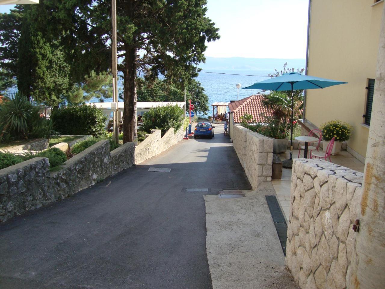 Apartments Ilona Novi Vinodolski Kültér fotó